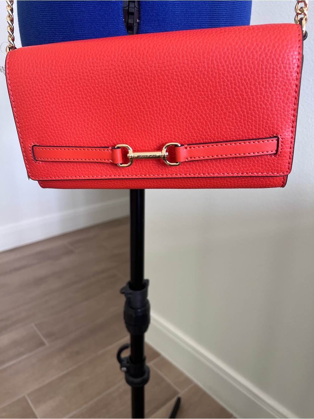 Michael Kors New Women's Leather Crossbody Bag with Gold Hardware NWT